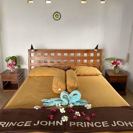 Prince John Dive Resort Donggala Екстер'єр фото