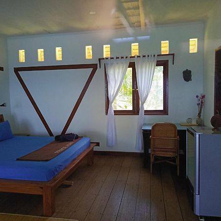 Prince John Dive Resort Donggala Екстер'єр фото